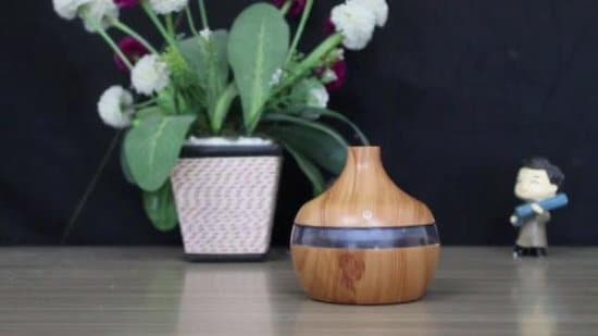 Aroma Diffuser 300 ml - Etherische Olie Verstuiver - Luchtbevochtiger - Houten design - Sfeervolle LED verlichting - Recalma Aromadiffuser -... - Afbeelding 2