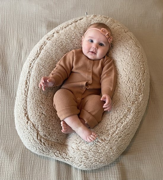 Teddy neutrale relaxhoes voedingskussenhoes, maak van je voedingskussen een relax kussen voor de baby.