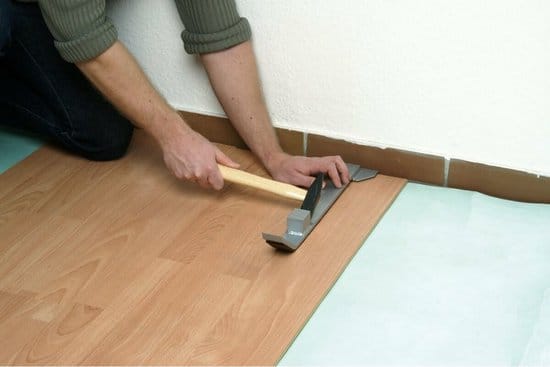 wolfcraft - Professioneel aanslagijzer - Trekijzer voor Laminaat & PVC - 6928000 - Afbeelding 6