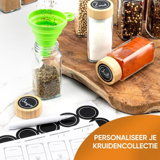 Dieux - 12 Glazen Kruidenpotjes Set - Kruidenstrooier - Strooideksel - Houten Deksel - Set incl. Kruidenpotjes Stickers en Accessoires - 12 Delige... - Afbeelding 5