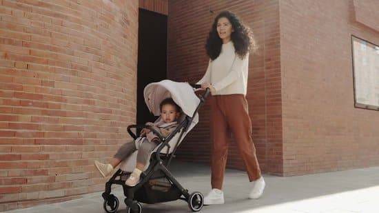 Hauck Travel N Care Buggy - comfortabele ligstand - Dark Blue Navy - Afbeelding 2